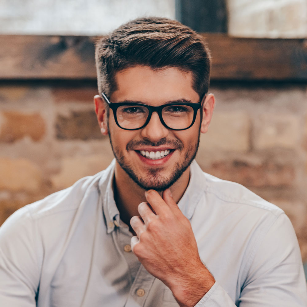 Digital Marketing Freelancer managing SEO, Google Ads, and social media campaigns for business growth.