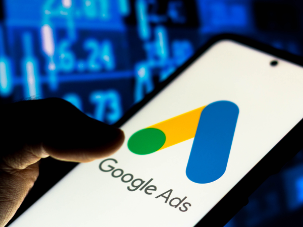 Google-Ads-Competitors-COVER